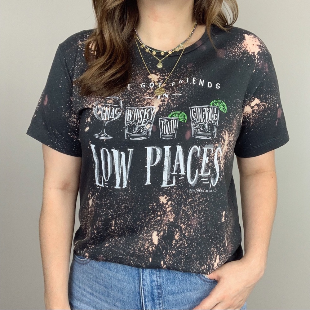 Friends In Low Places Graphic Tee - Liquor - Picture 7 of 8